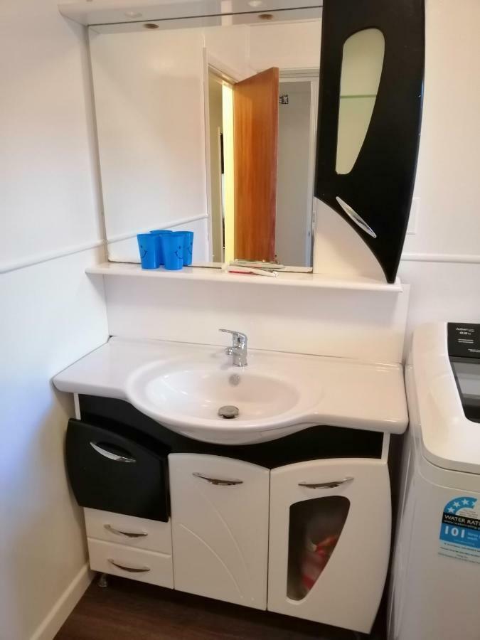 Homestay Double Room, Near The City Center Christchurch Dış mekan fotoğraf